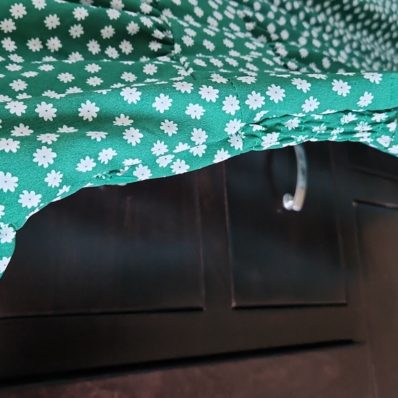 Green Floral Dot Summer Dress - Picture 5 of 6